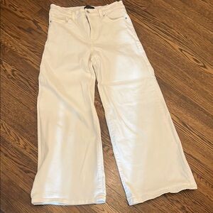 Banana Republic Women's White Wide Legged Jeans